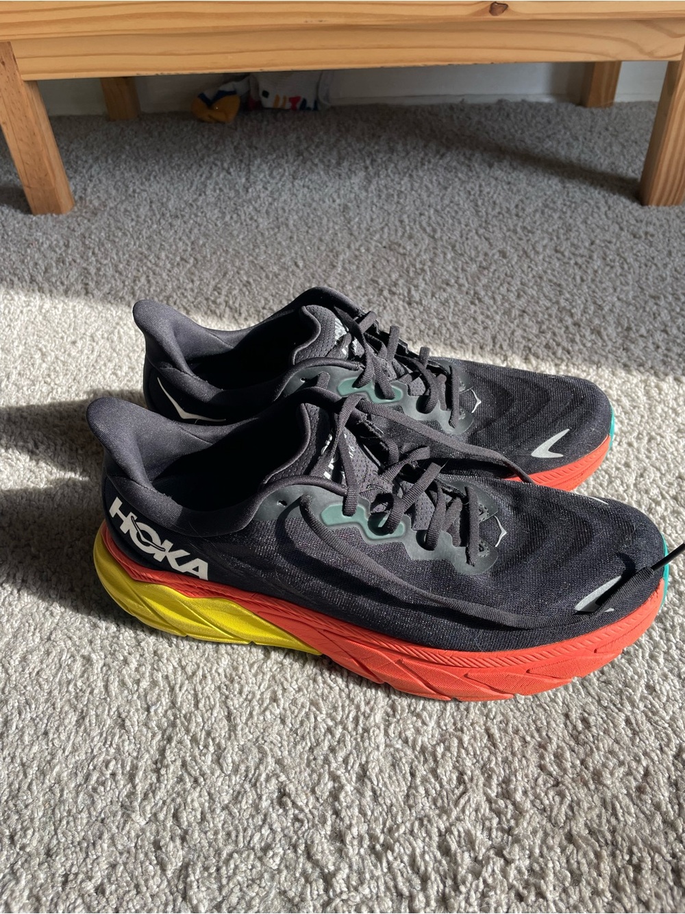 Hoka Men’s Arahi 6